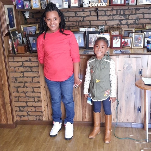 Meet your Posher, Cordavio - Picture 1 of 1